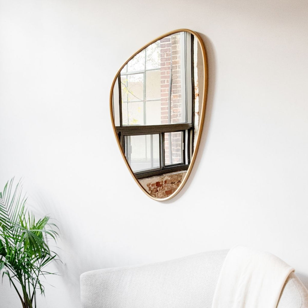 Abstract-Shaped Wall Mirror | Kelmera