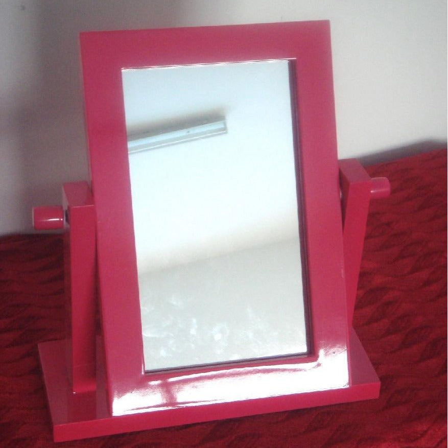 Adjustable Makeup Mirror | Kelmera