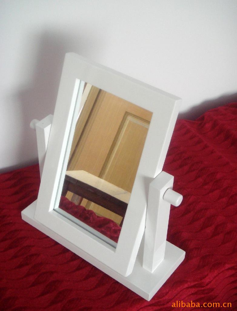Adjustable Makeup Mirror | Kelmera