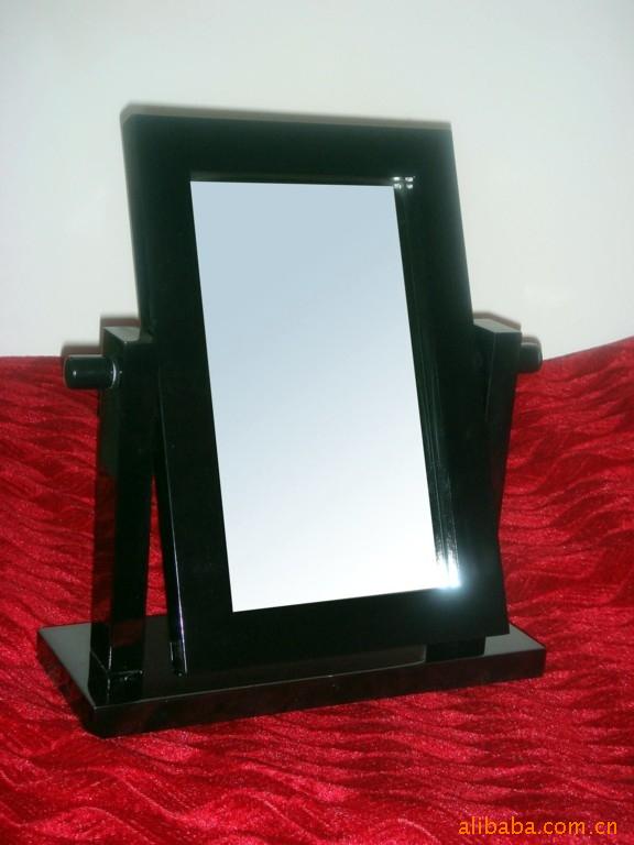 Adjustable Makeup Mirror | Kelmera