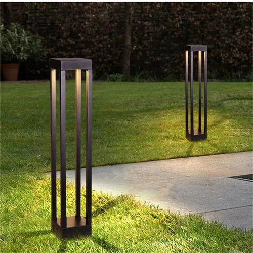 Alvessa Garden Bollard Light
