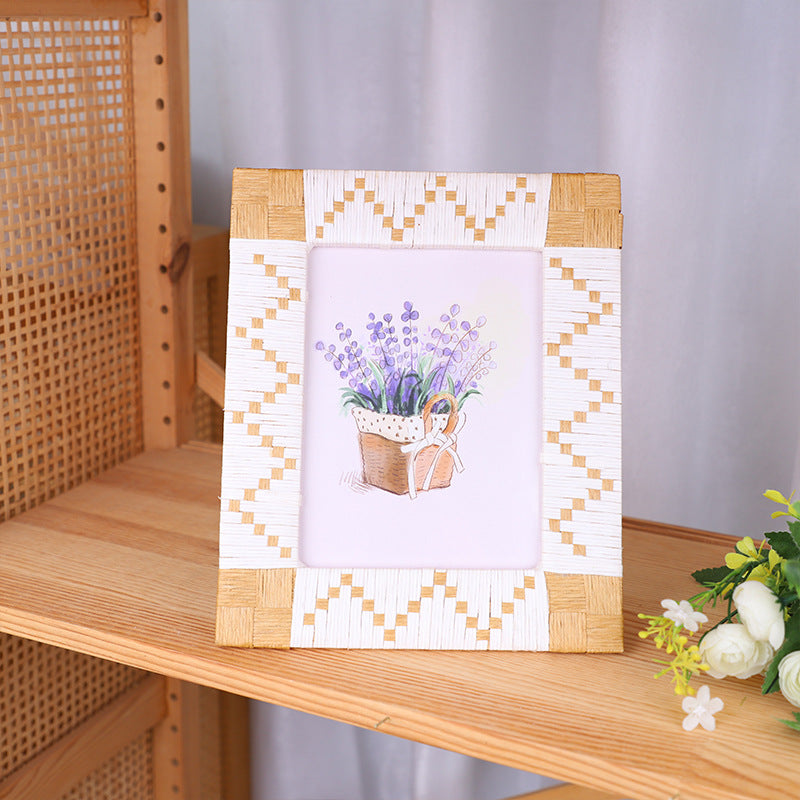 Artful Picture Frame made of Natural Rattan | Kelmera