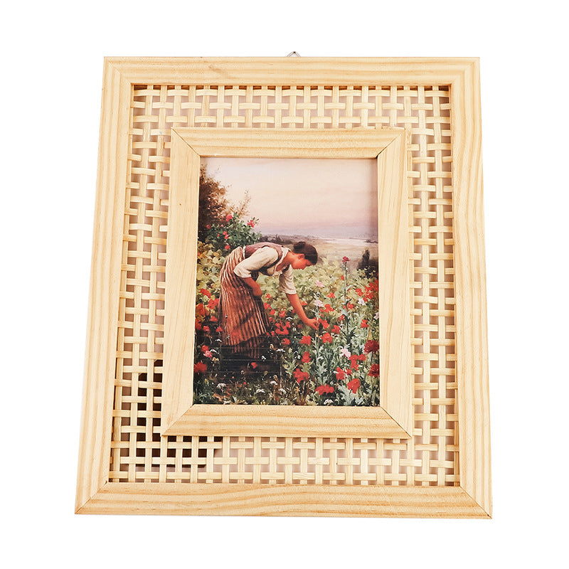 Artful Rattan Picture Frame | Kelmera