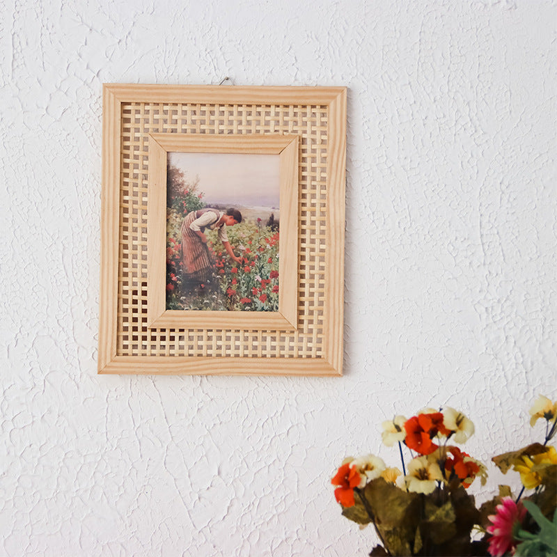 Artful Rattan Picture Frame | Kelmera