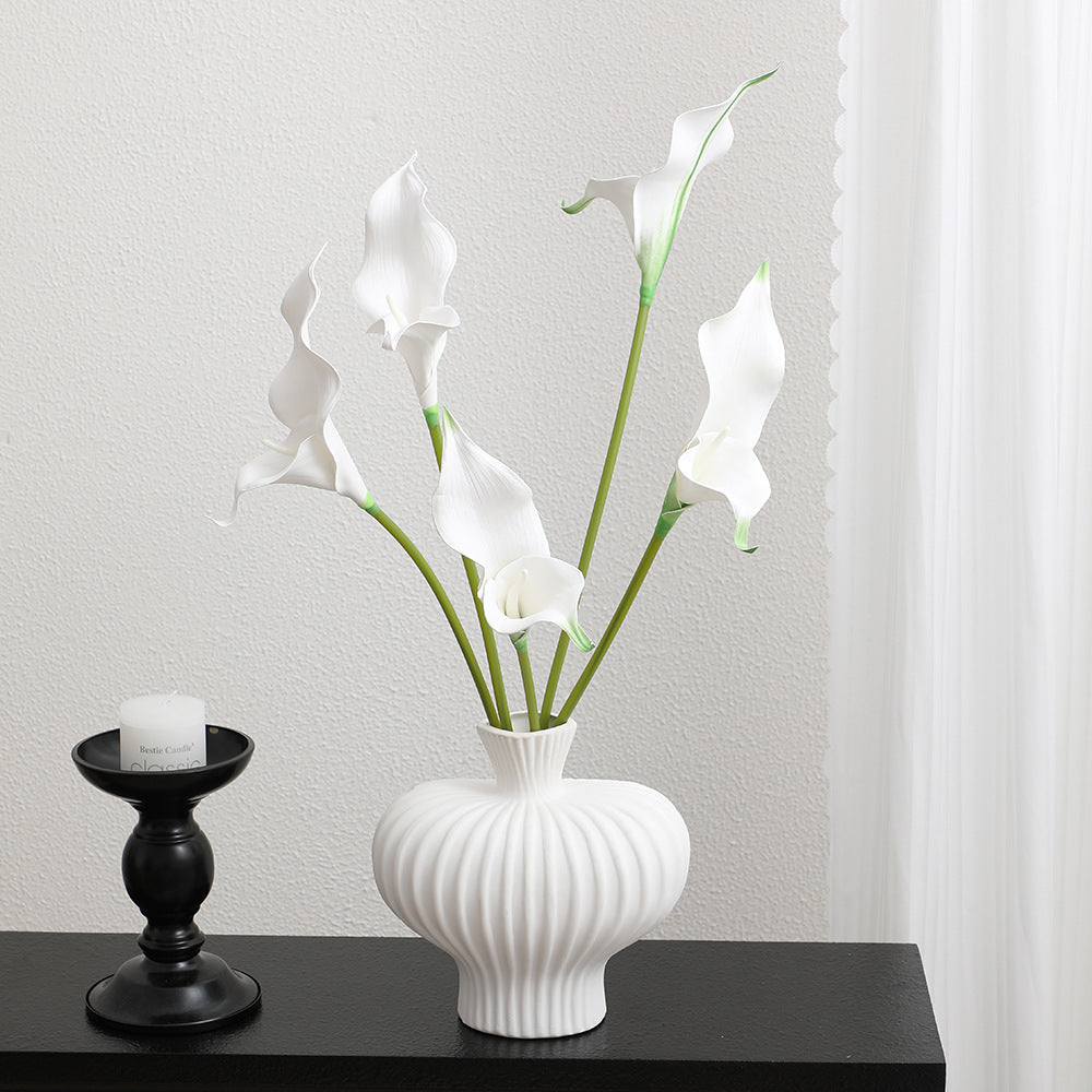 Artificial Calla Blossom Branch with Realistic Details | Kelmera