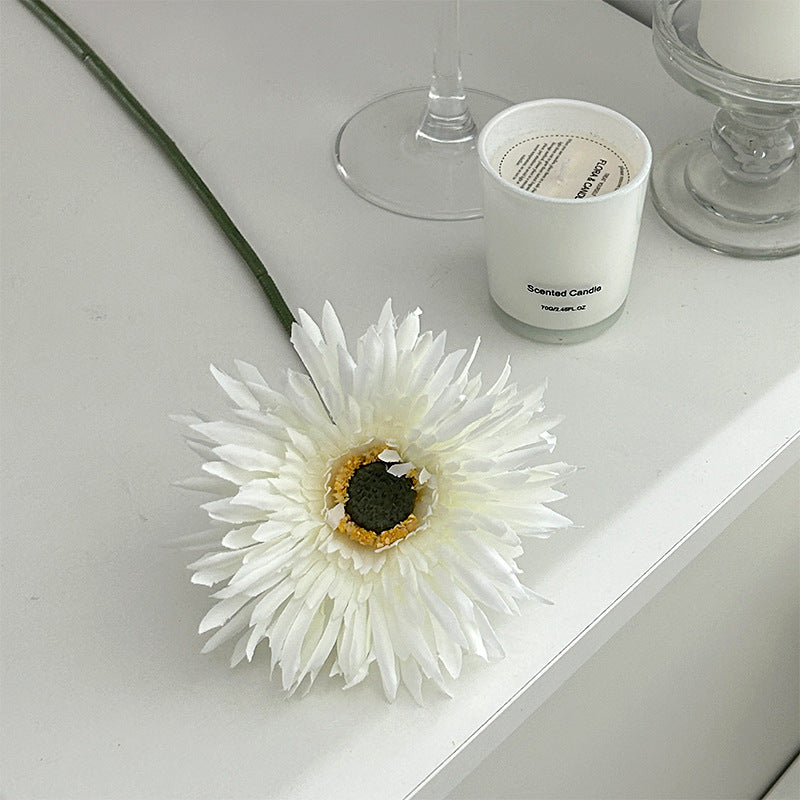Artificial Daisy Decoration | Kelmera