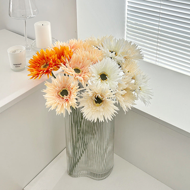 Artificial Daisy Decoration | Kelmera