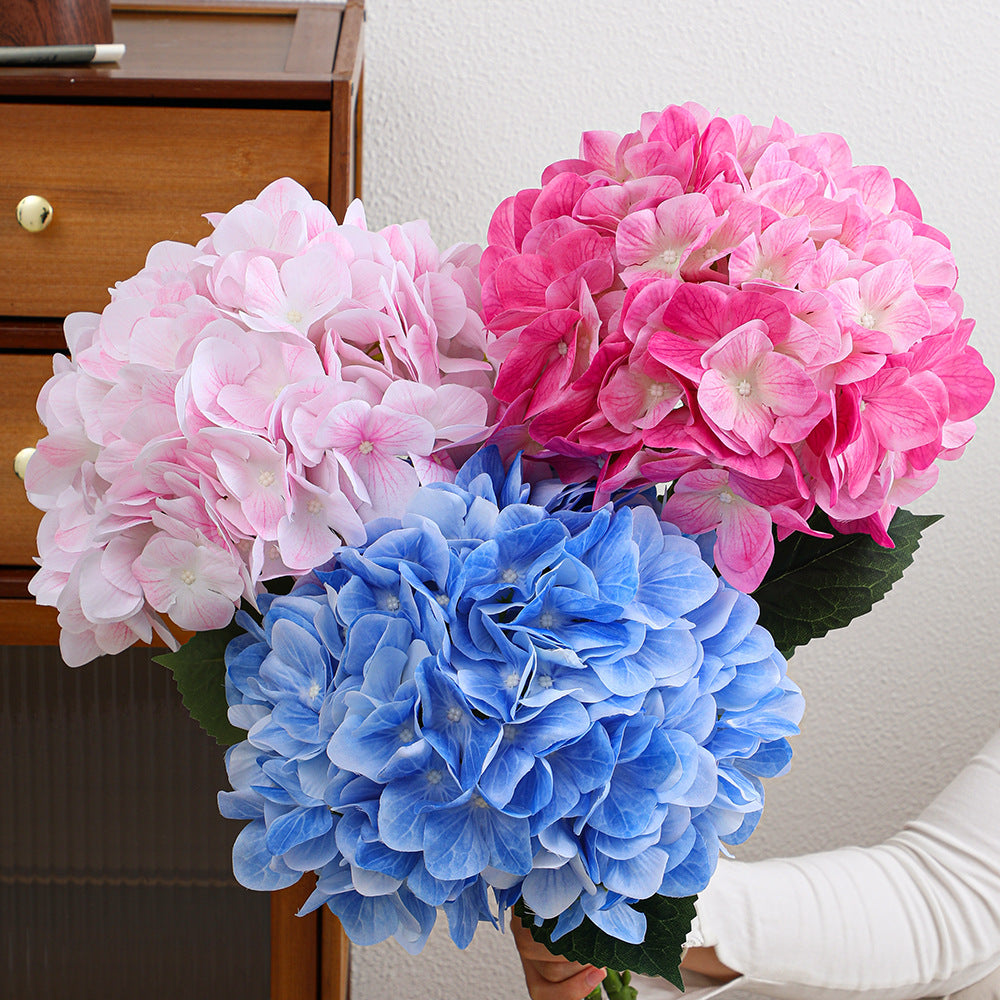 Artificial Hydrangea Bouquet with Detail-Loving Flowers | Kelmera