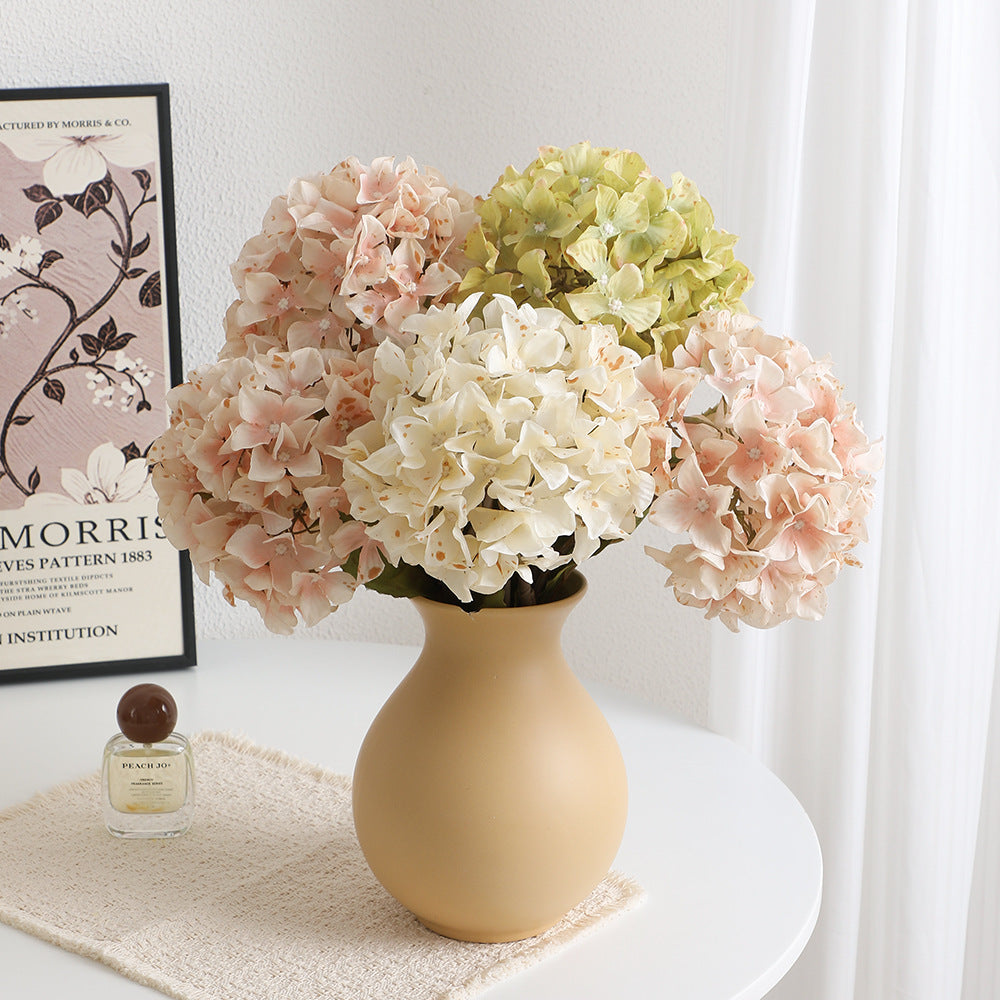 Artificial Hydrangea Flower Bouquet with Realistic Details | Kelmera
