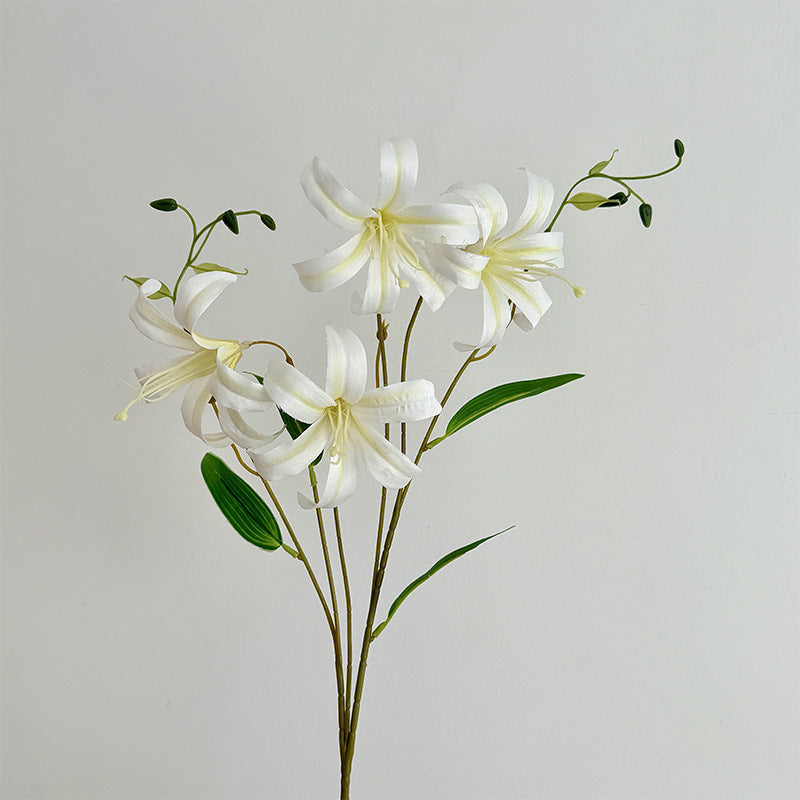 Artificial Lily Bouquet with Detail-Loving Flowers | Kelmera