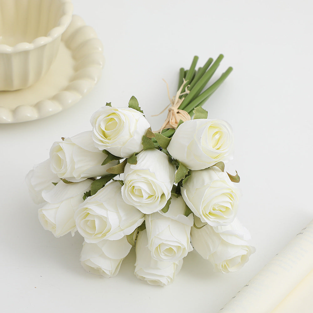 Artificial Rose Bouquet with Fine Details | Kelmera