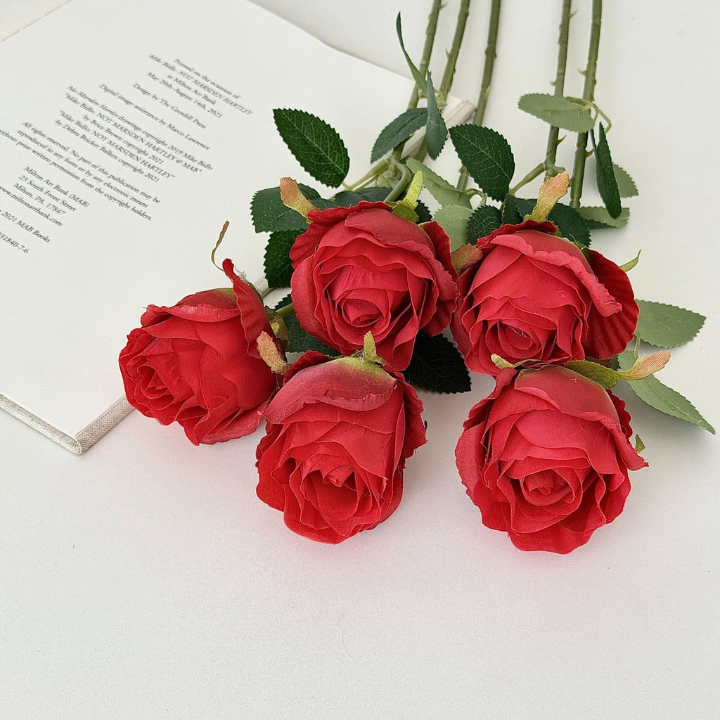 Artificial Rose Branch with Realistic Appearance | Kelmera