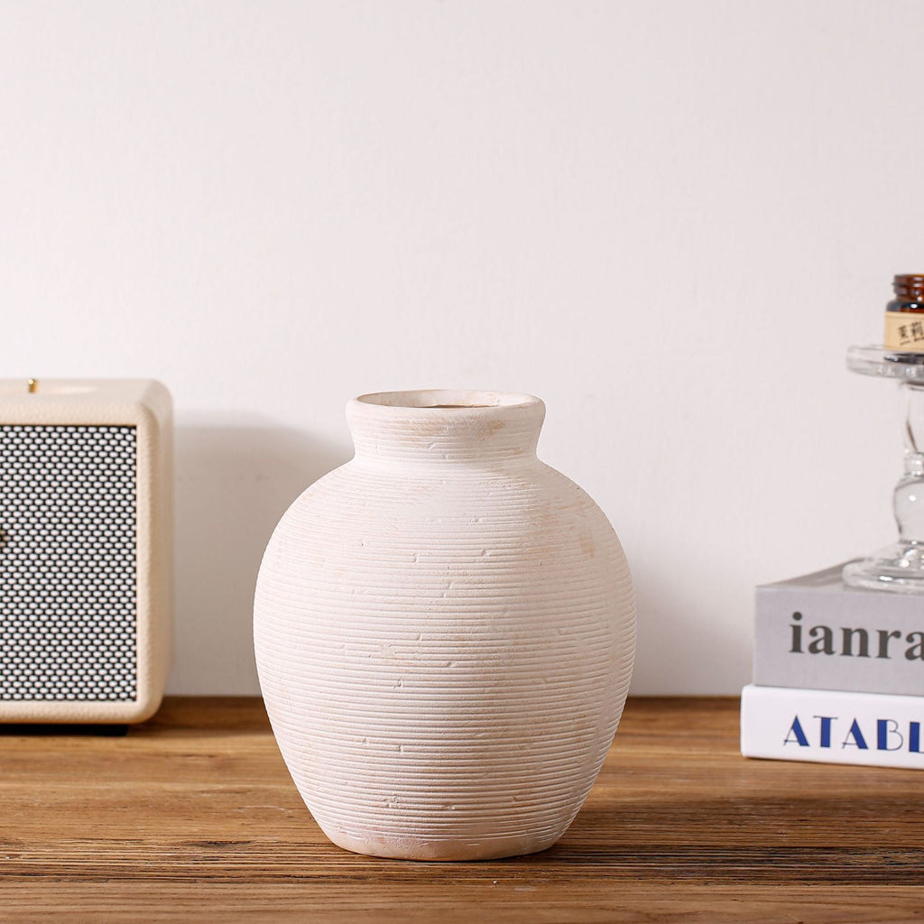 Artistic Ceramic Vase | Kelmera