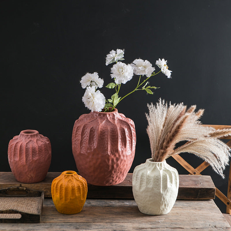Artistic Decorative Ceramic Vase | Kelmera