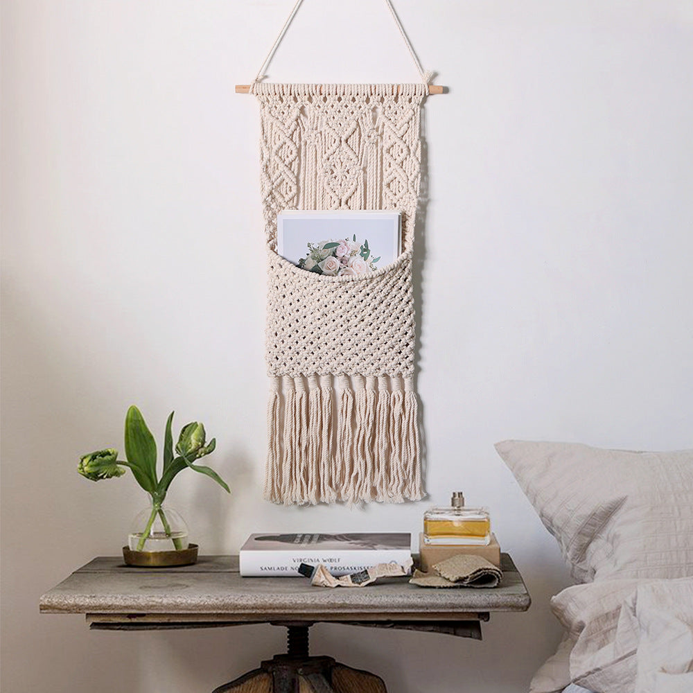 Artistic Macrame Wall Decor with Beautiful Fringe Decoration | Kelmera
