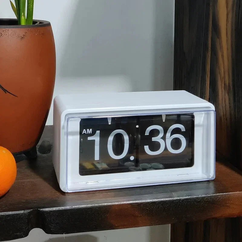 Ashlola Clock