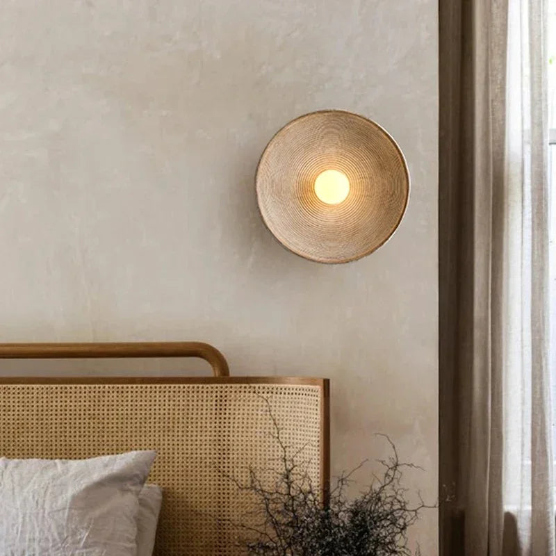 Ashnando Wall Lamp