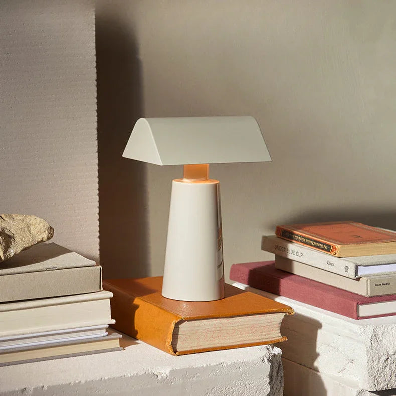 Ashvoda Table Lamp