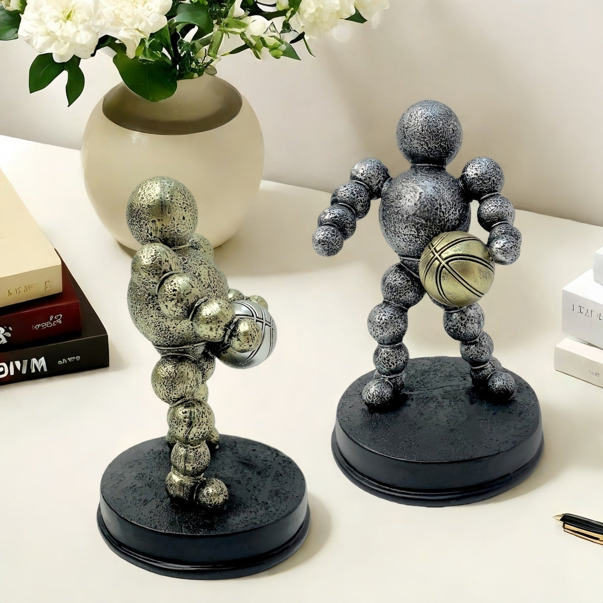 Athletic Figure Silver Bronze | Kelmera