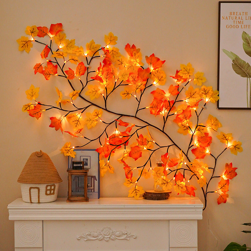 Autumn Decorative LED Maple Leaf Wall Garland | Kelmera