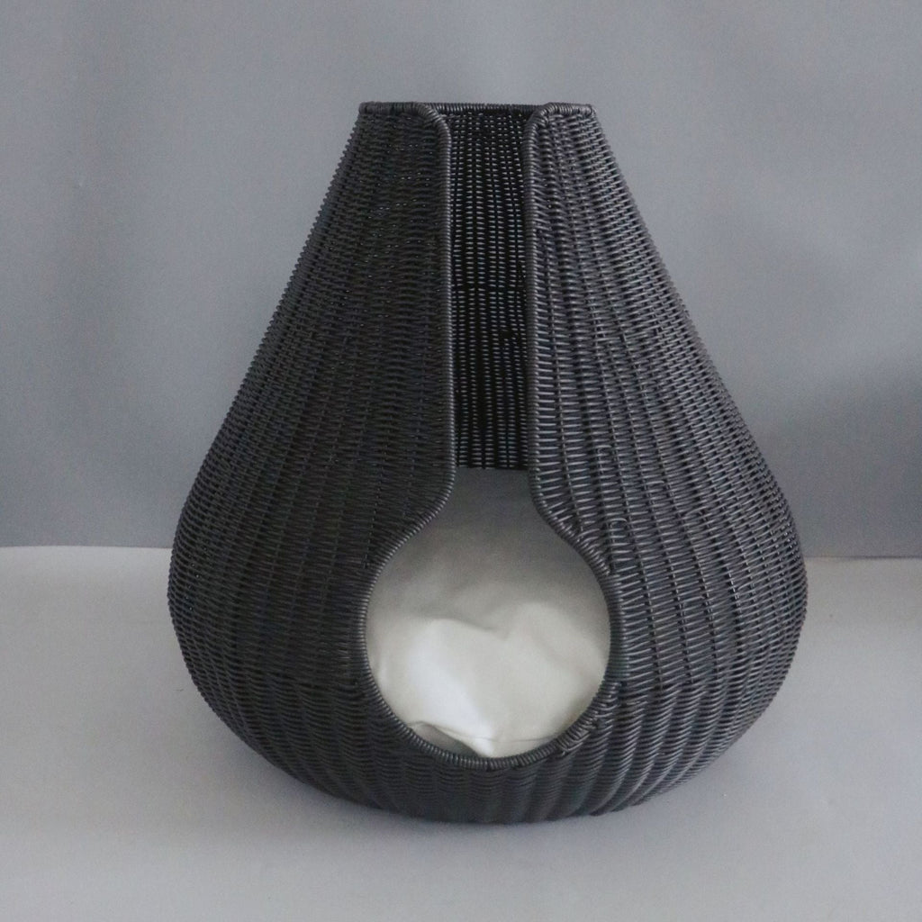 Basket with Elegant Design | Kelmera