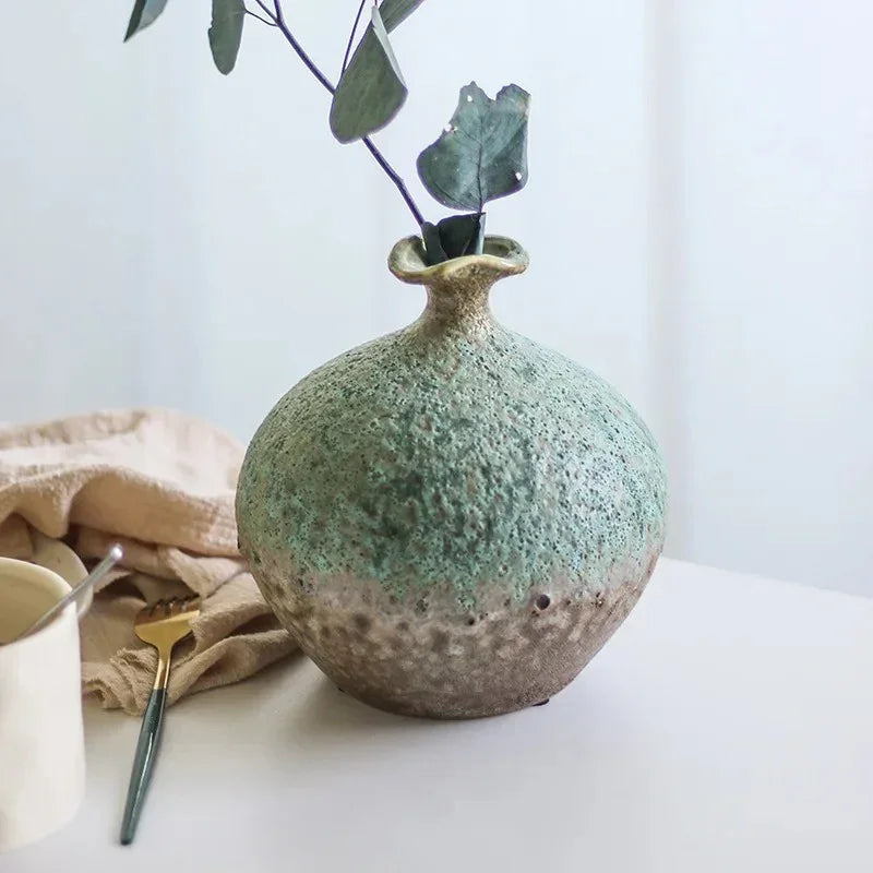 Bragan Ceramic Vase