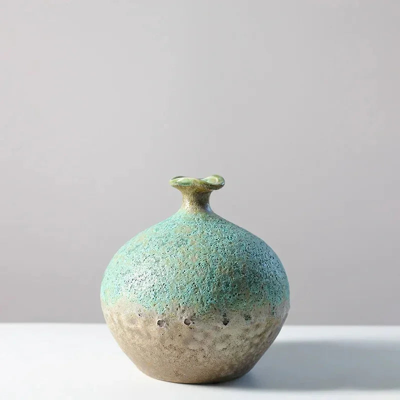 Bragan Ceramic Vase