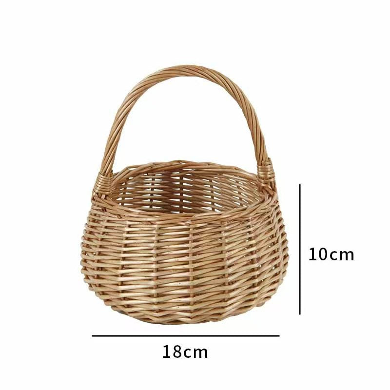 Braided Basket with Practical Handle | Kelmera