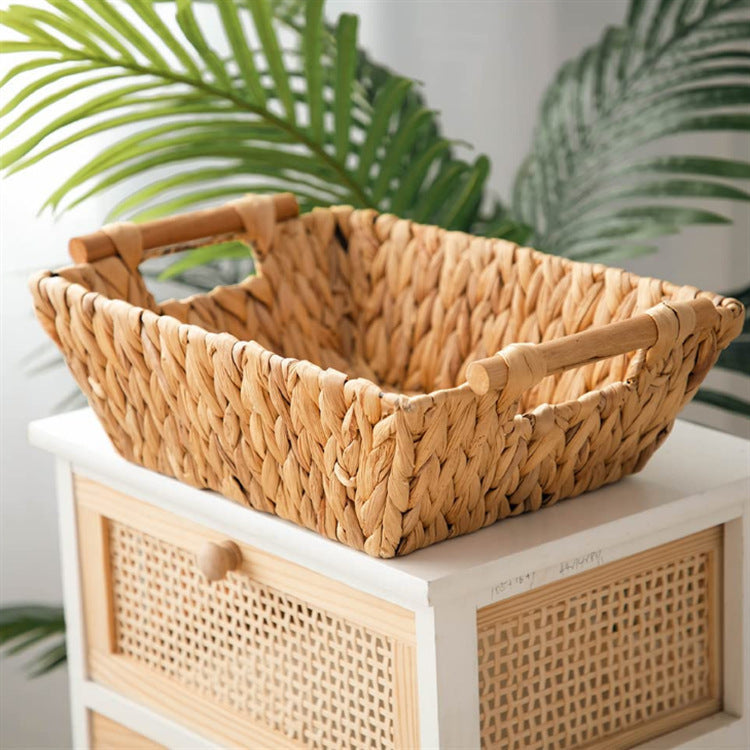 Braided Storage Basket with Wooden Handles | Kelmera