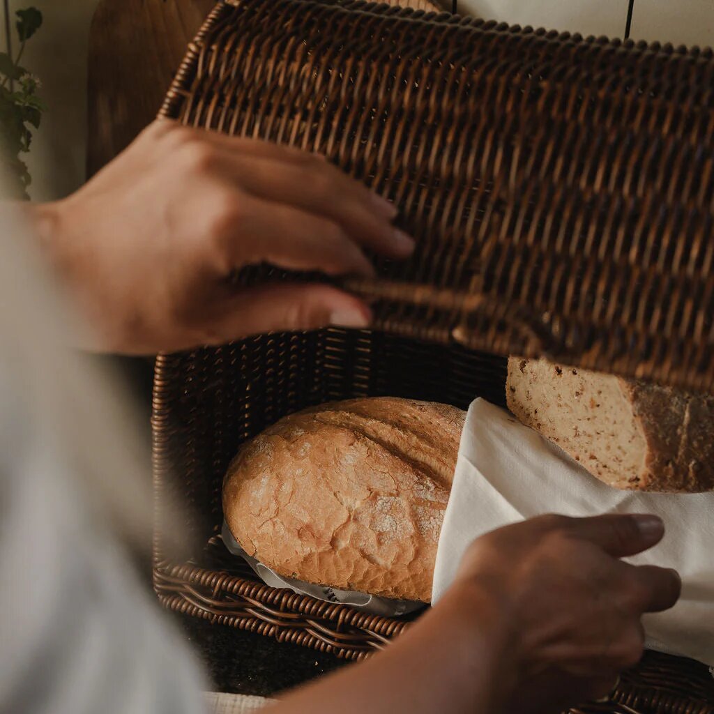 Bread Basket with Lid | Kelmera