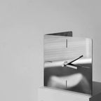 Bryveno Steel Desk Clock
