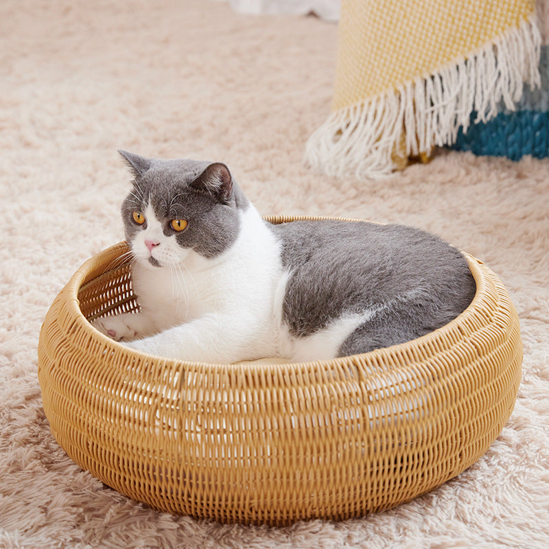 Cat Bed with Round Rattan Decoration | Kelmera