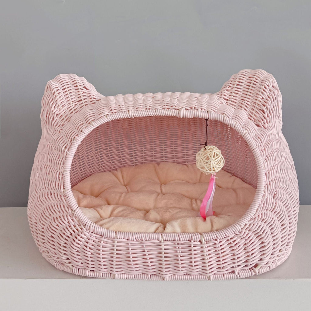 Cat Bed Woven Natural Fiber Molded Plastic | Kelmera