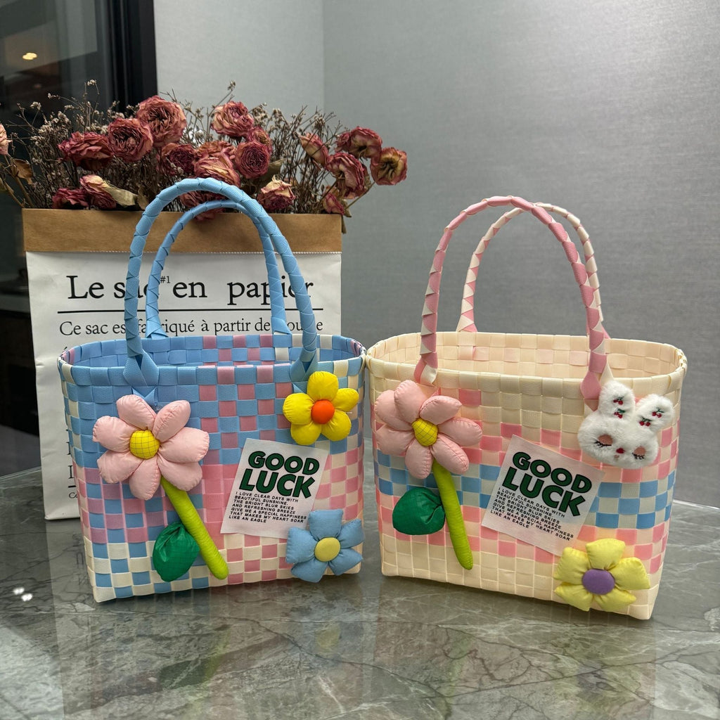 Charming and Playful Handbag | Kelmera