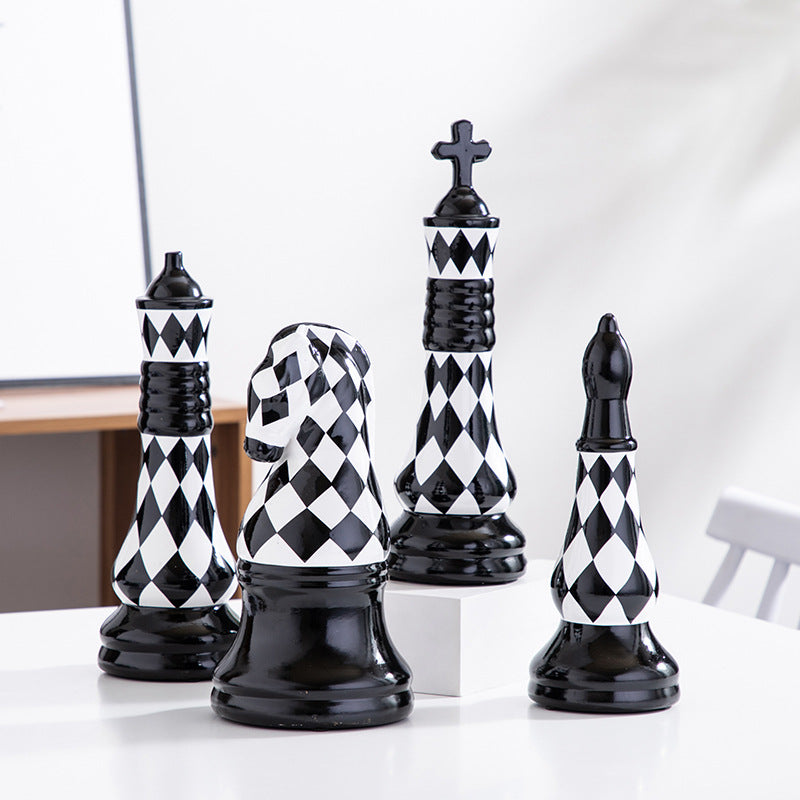 Chess Set Molded Plastic | Kelmera