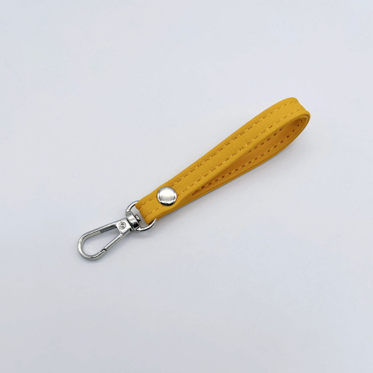 Classic Leather Keychain | Kelmera