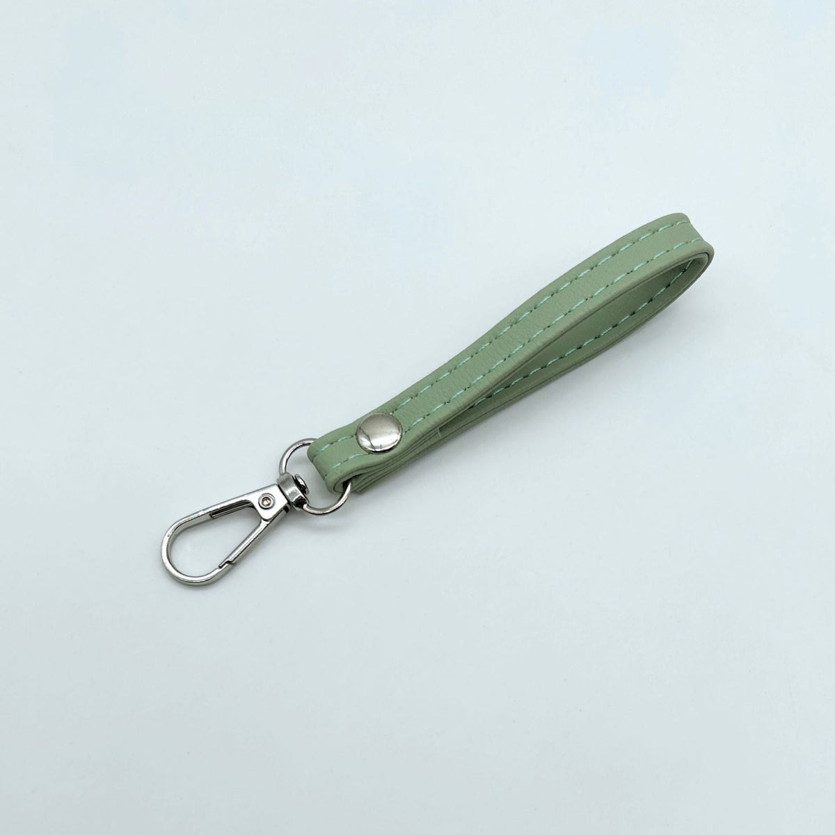 Classic Leather Keychain | Kelmera