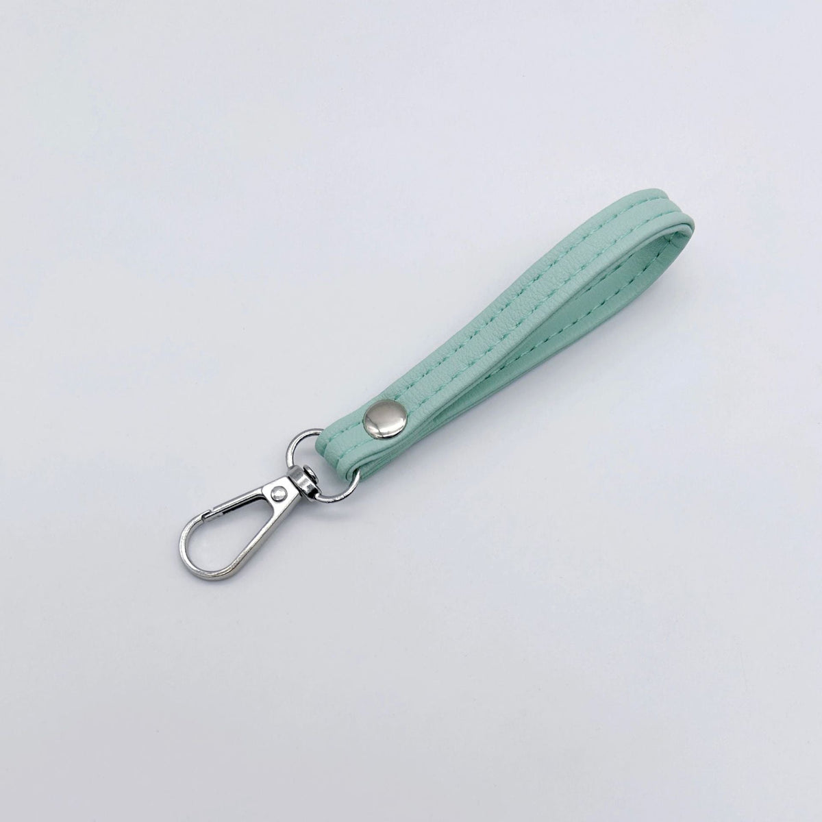 Classic Leather Keychain | Kelmera