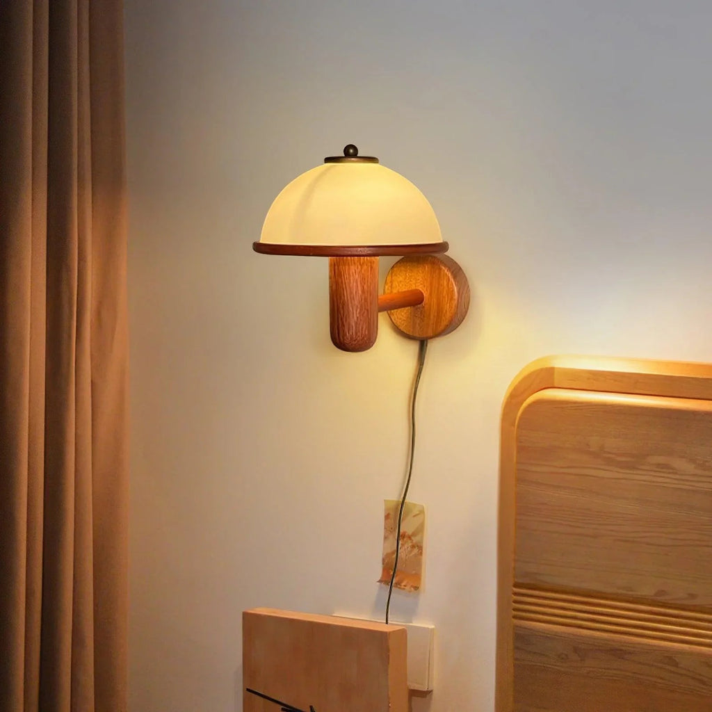 Clyendo Wall Light