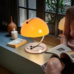 Clyrirra Table Lamp