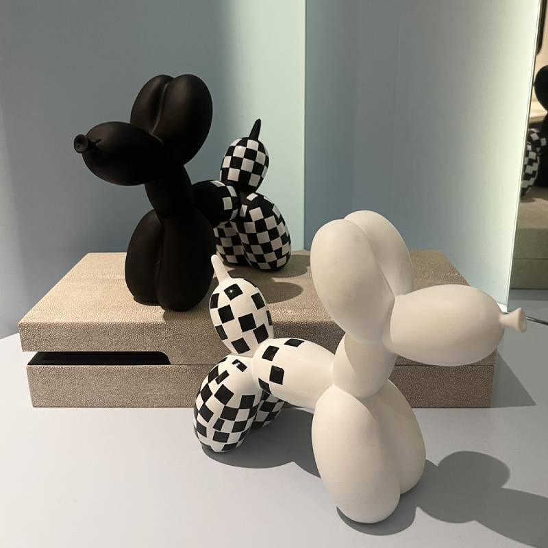 Colorful Balloon Dog Sculpture | Kelmera