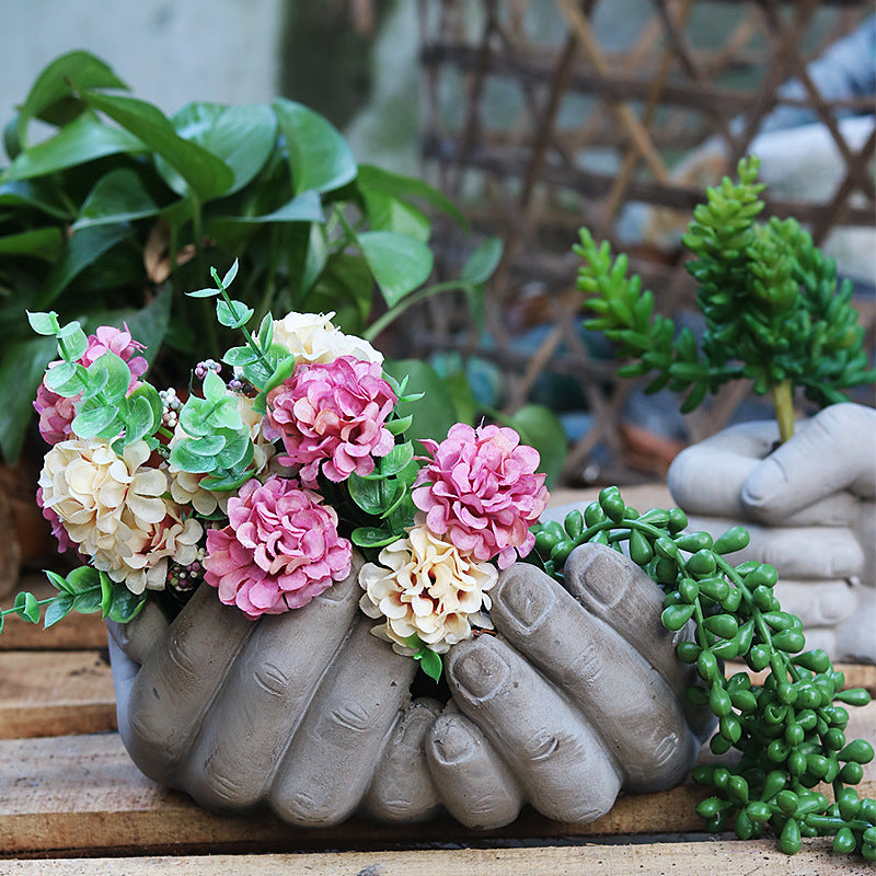 Concrete Decorative Hand Sculpture | Kelmera