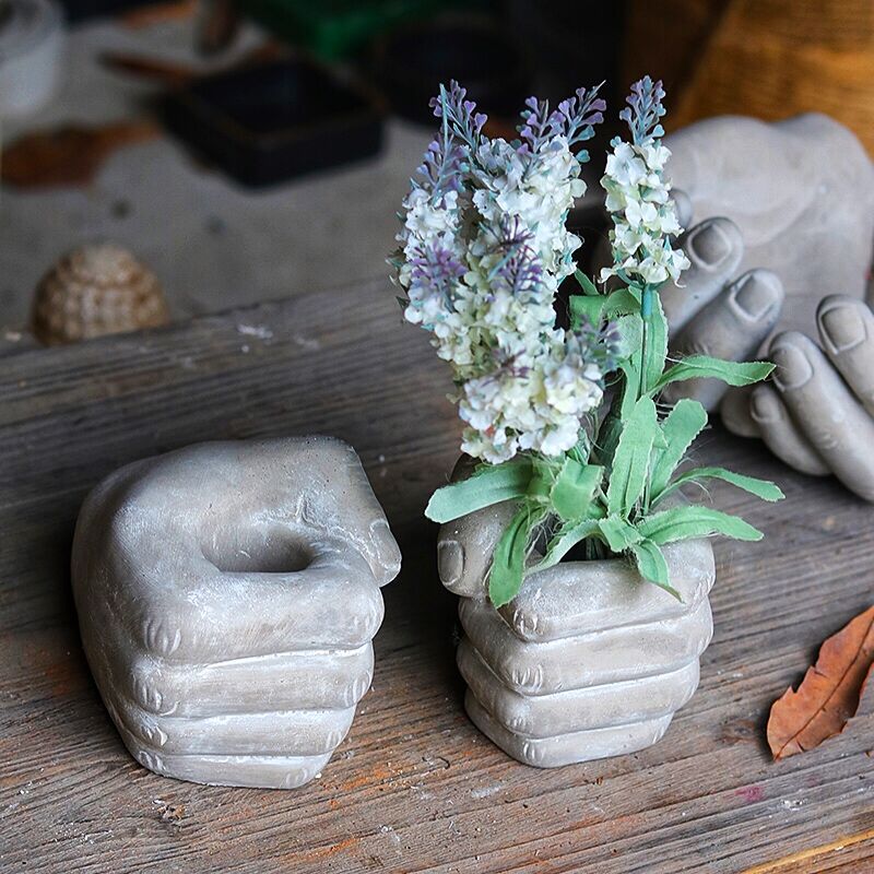 Concrete Decorative Hand Sculpture | Kelmera