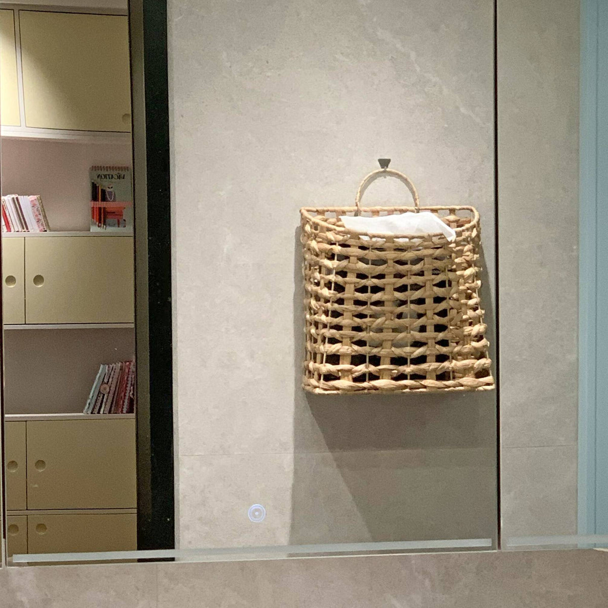 Creative and Decorative Storage Basket in Shell Design | Kelmera