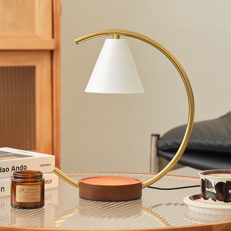 Crescent Arc Table Lamp with Leather Base | Kelmera