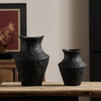 Curved Ceramic Vase | Kelmera