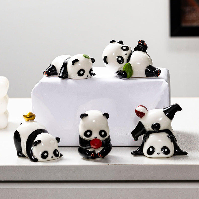 Cute Panda Decorative Figure | Kelmera