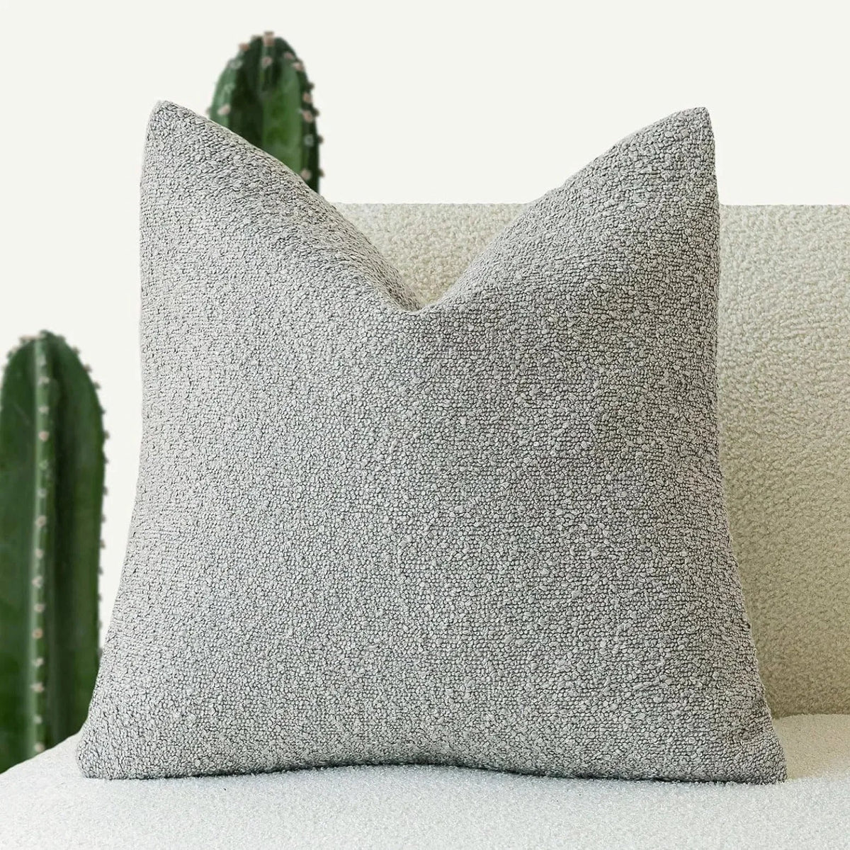 Dalndando Cushion