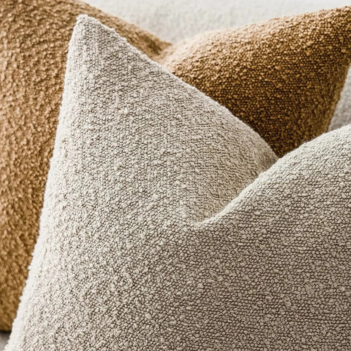 Dalndando Cushion