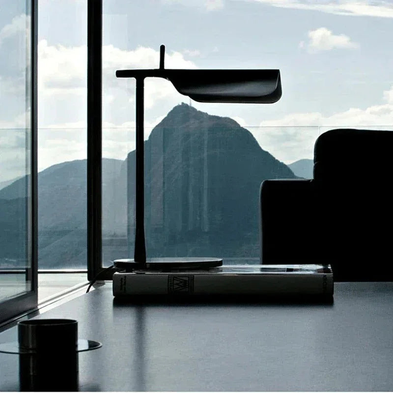 Dalnola Desk Lamp